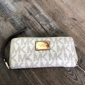 MK WALLET